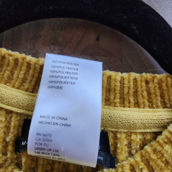 Urban Outfitters Slouchy Cropped Oversized Sweater Size Medium - Picture 10 of 11